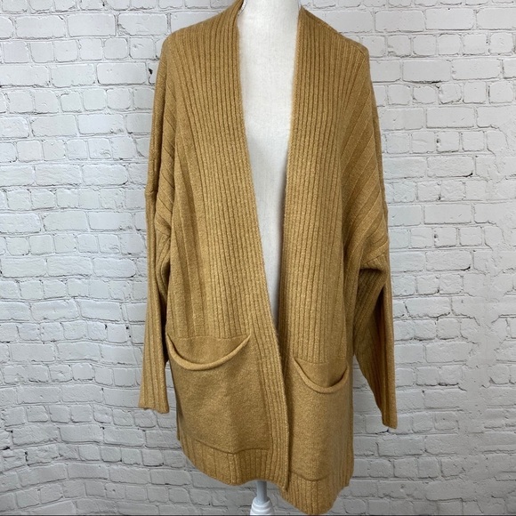 Topshop Sweaters - Topshop NWT Camel Open Front Cardigan 12